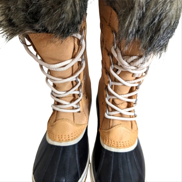 Joan of Arctic Winter Boots - Waterproof, Insulated, Suede ...Size 9.5 - Picture 5 of 8